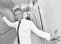 Алексей Хлестов поменял сигаретку на ракетку