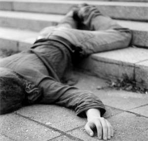 Курение и алкогольная зависимость в России не сдает своих позиций