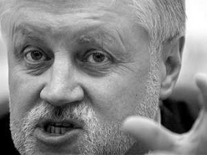 На территории России введут запрет на рекламу табака и алкогольной продукции