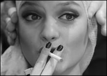 Курение приводит к возникновению прыщей